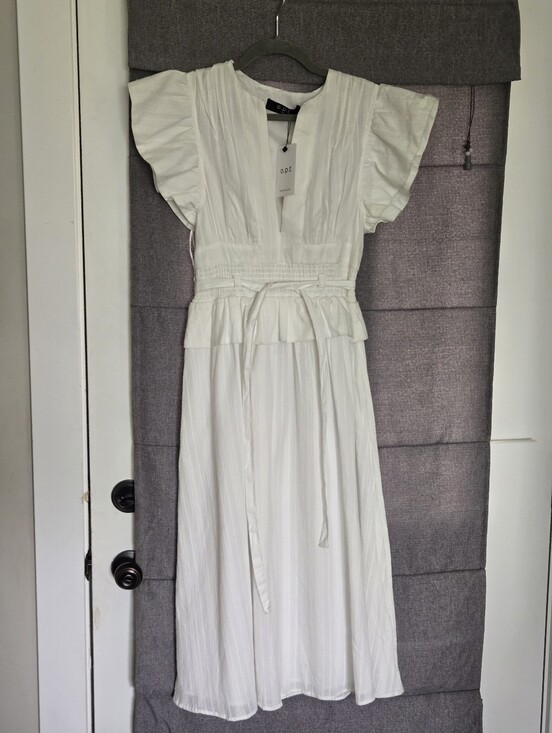 o.p.t Dresses & Skirts - Opt Womens O.P.T White Cotton Dress Size Mwdium